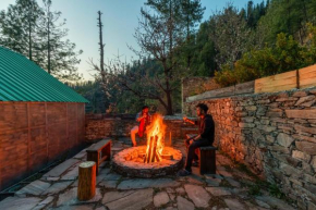 ELIVAAS 3 BHK Cottage with Garden & Sauna - Silvana